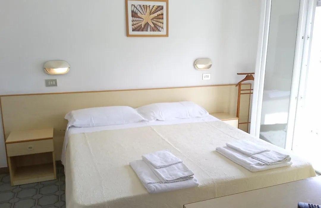 Hotel Tre Stelle Gabicce Mare-1